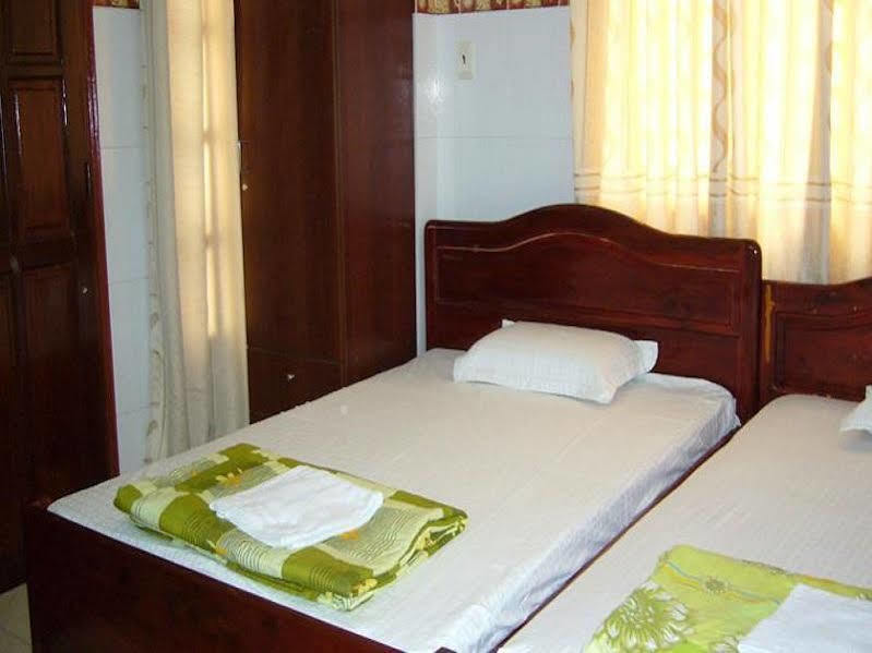 Ti Ti Room For Rent Хошимин Экстерьер фото